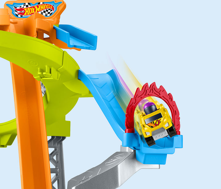 Fisher-Price Little People Hot Wheels Spiral Stunt Speedway