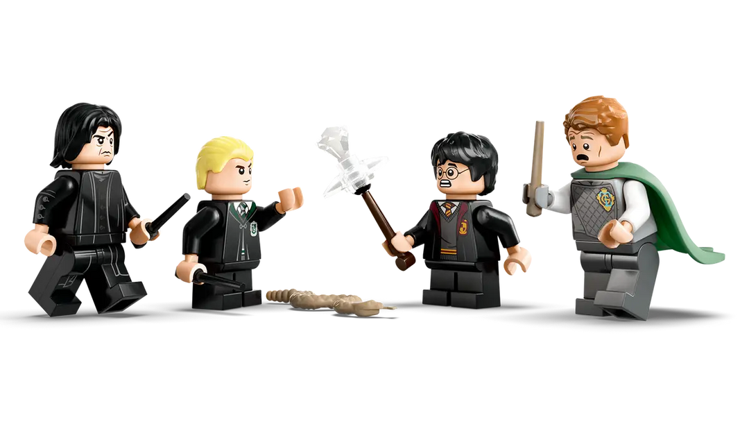 LEGO® Harry Potter™ Hogwarts™ Castle: Dueling Club