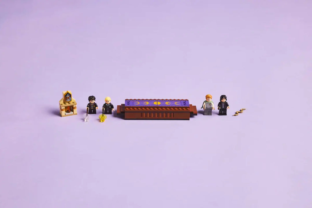 LEGO® Harry Potter™ Hogwarts™ Castle: Dueling Club