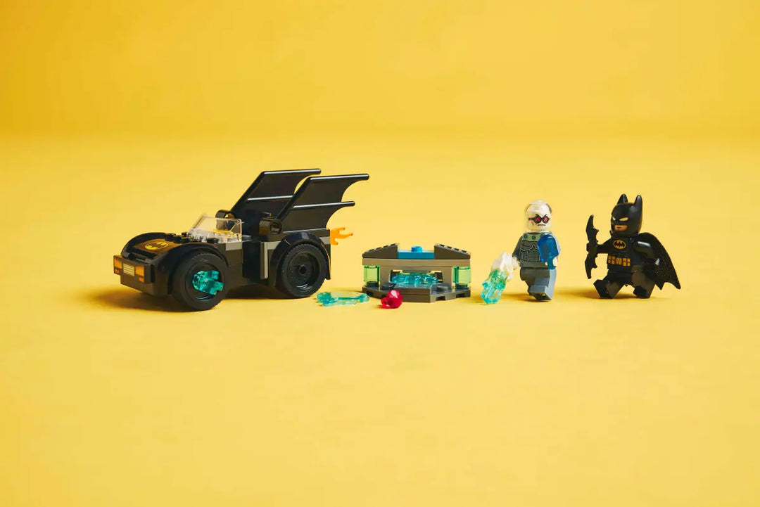 LEGO® DC Batman™ & Batmobile™ vs. Mr. Freeze™